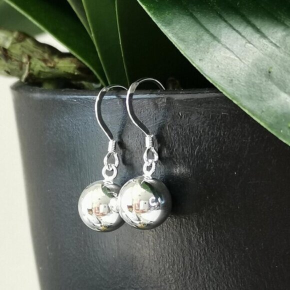 Sterling Silver bead ball drop earrings 10mm NEW - Picture 2 of 7